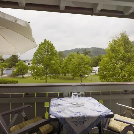 Ferienwohnanlage Bruennstein Kaiserhimmel Mit Schwimmbad Und Sauna Apartment